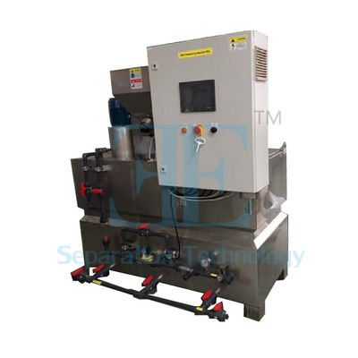ระบบปริมาณยา 2000L/H อัตโนมัติ พร้อม PLC การควบคุมจอสัมผัสและเครื่องปั่นเก็บ